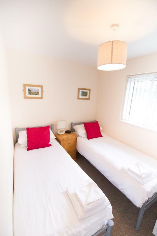 Seaview Holidays - Salterns Village Værelse billede